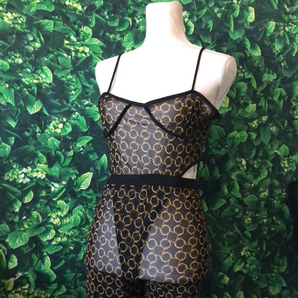 Sheer chain link 2 piece set - Picture 5 of 9